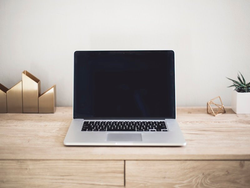 IdeaPad · ThinkPad